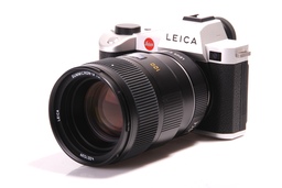LEICA