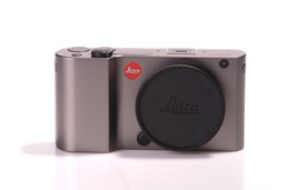 LEICA
